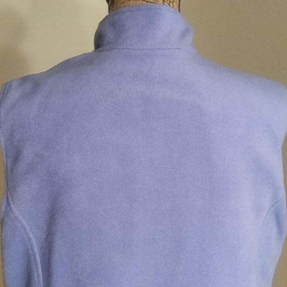 EUC 💙 | Reversible Ladies Fleece Vest - Picture 8 of 10